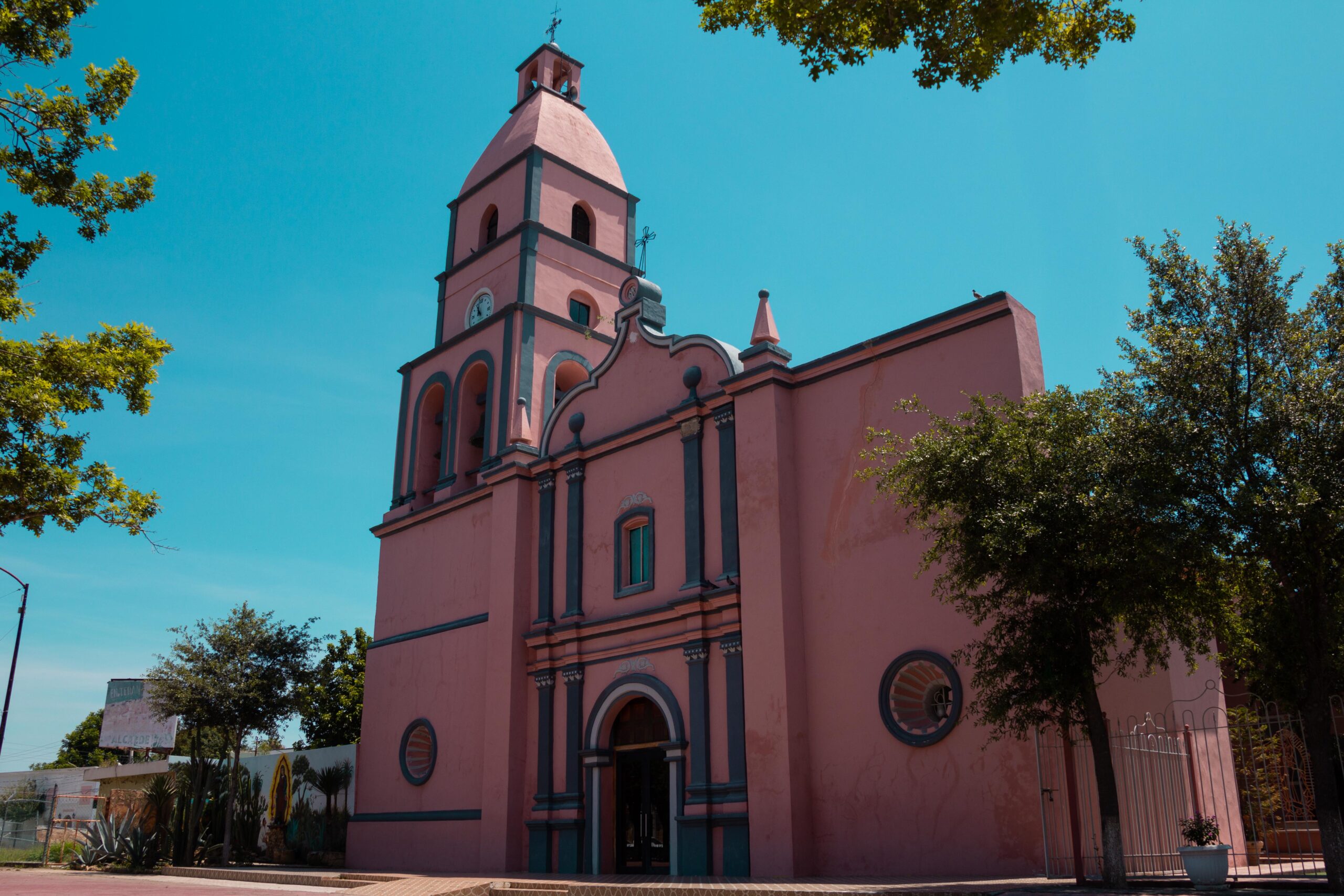 Parroquia Nuestra Señora de la Soledad de la Mota Nuevo León